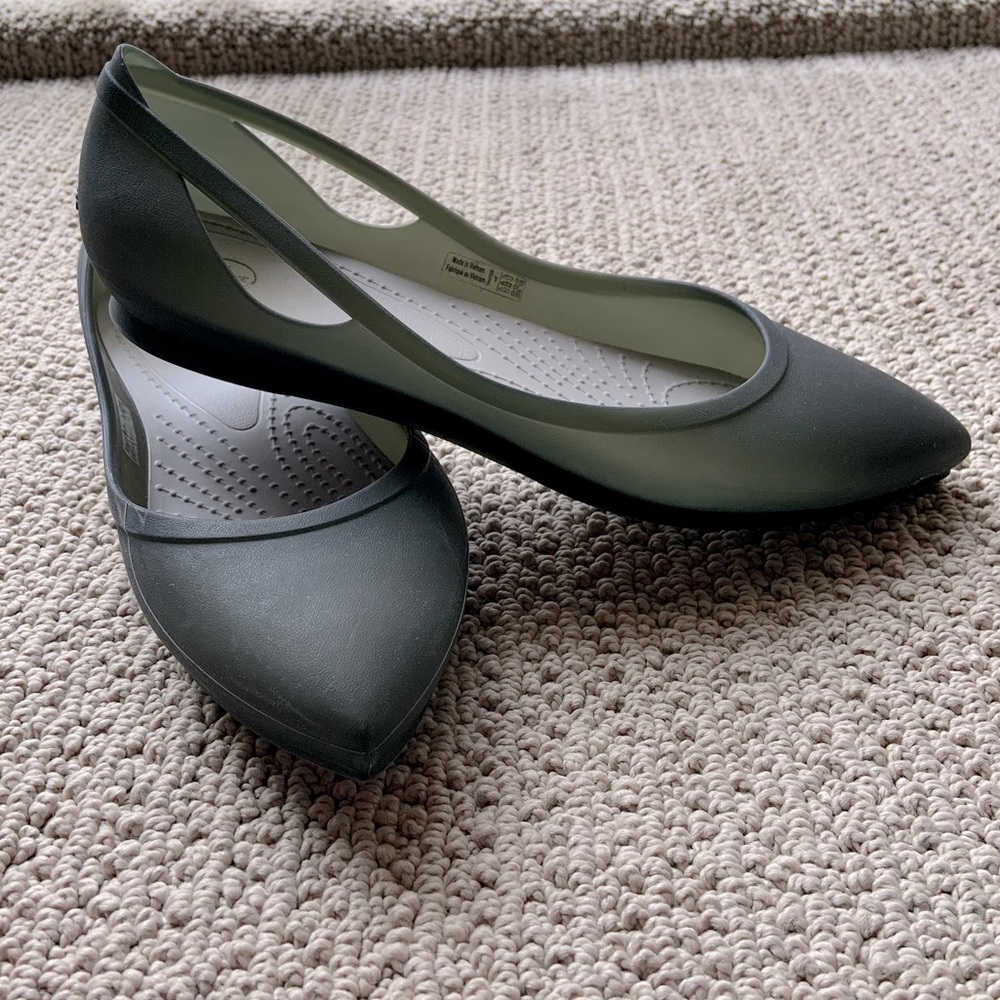 Black Flats - Crocs